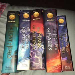 The heroes of olympus book set